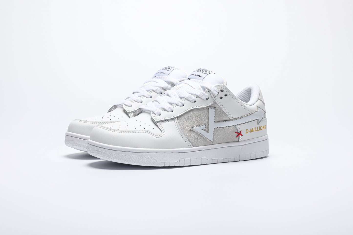 SPACE GHOST SNEAKER