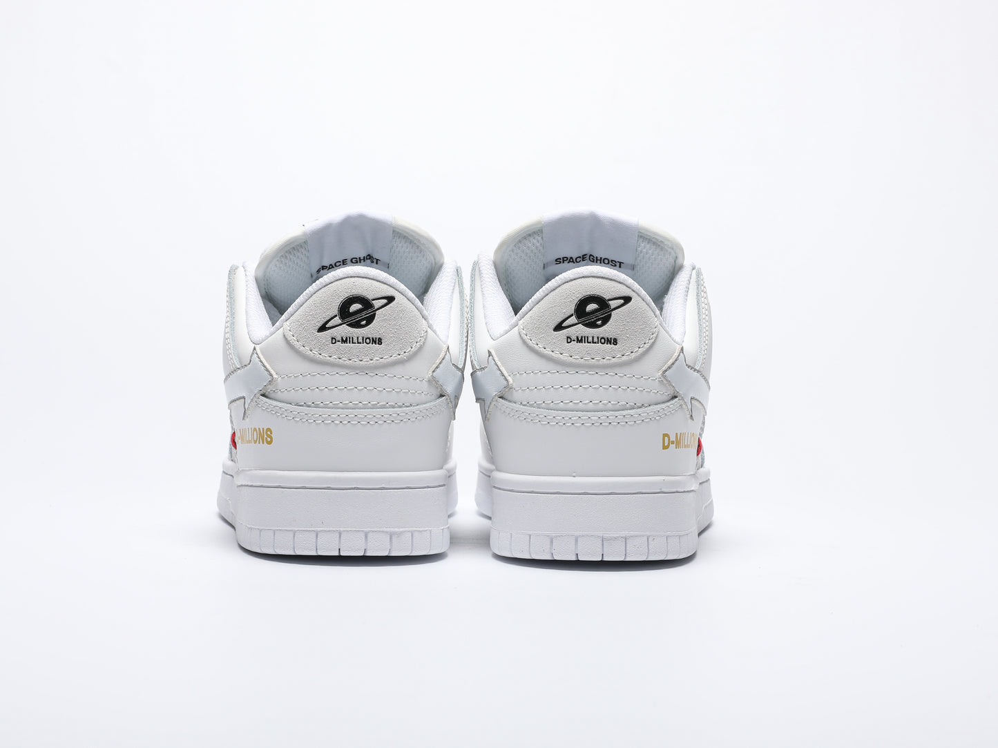 SPACE GHOST SNEAKER
